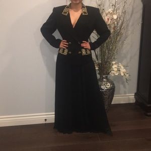 Montella suite and pant set size 6